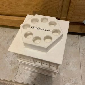 Spinning Lipstick Tower